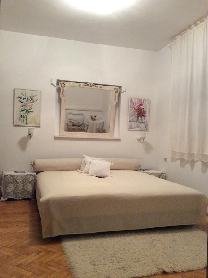 Guest House Vila Albedo Varna ภายนอก รูปภาพ